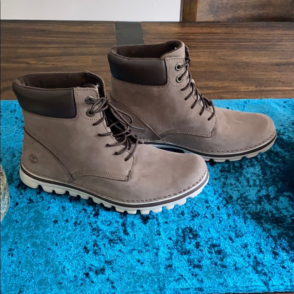 Timberland Brookton Leather Boot NWOB Size 9M